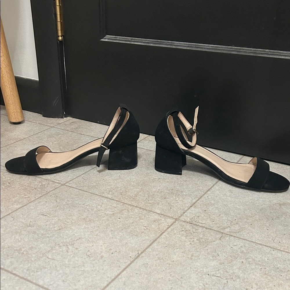 Elegant Black Block Heel Sandals
